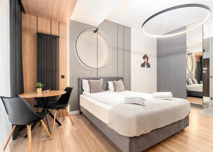 Margi Tiffany Basen Pool Sauna דירה *